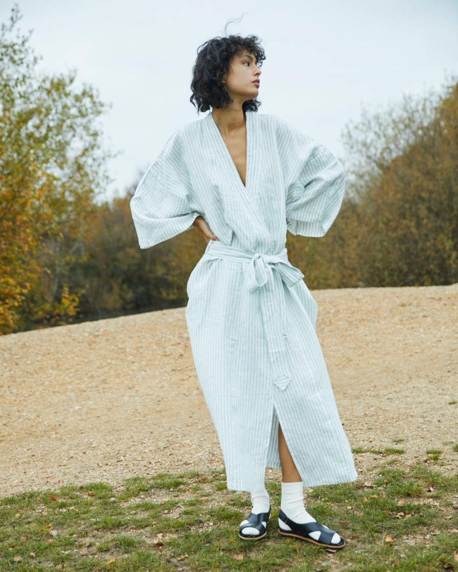 Clothing Deiji Studios | The 02 Robe